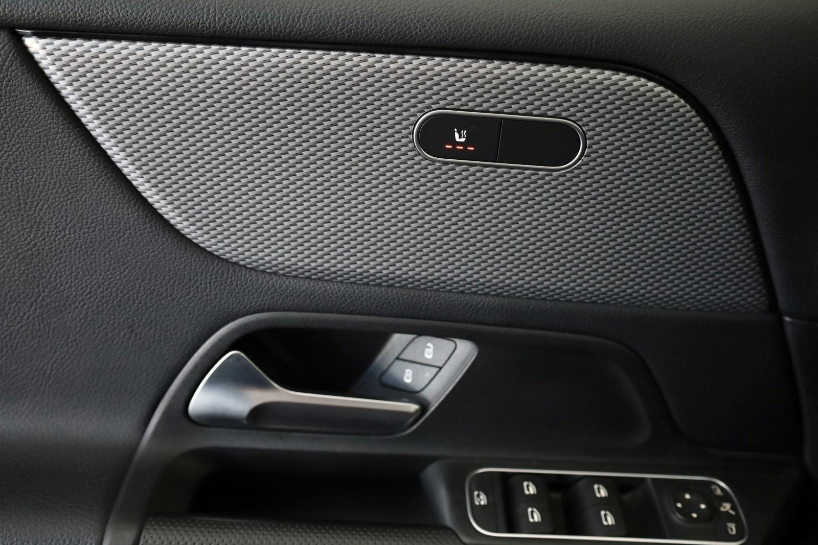 Mercedes-Benz GLB ,Leder,Navi,LED,SH,Kamera,Carplay, миниатюра 20
