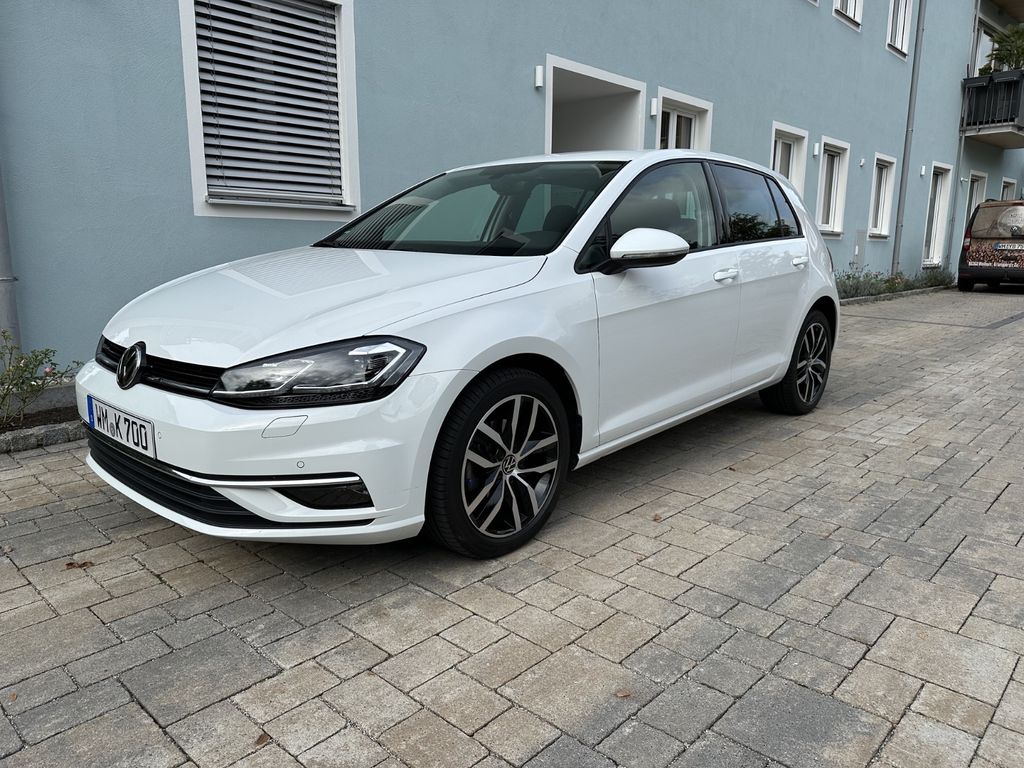 Image of Volkswagen Golf