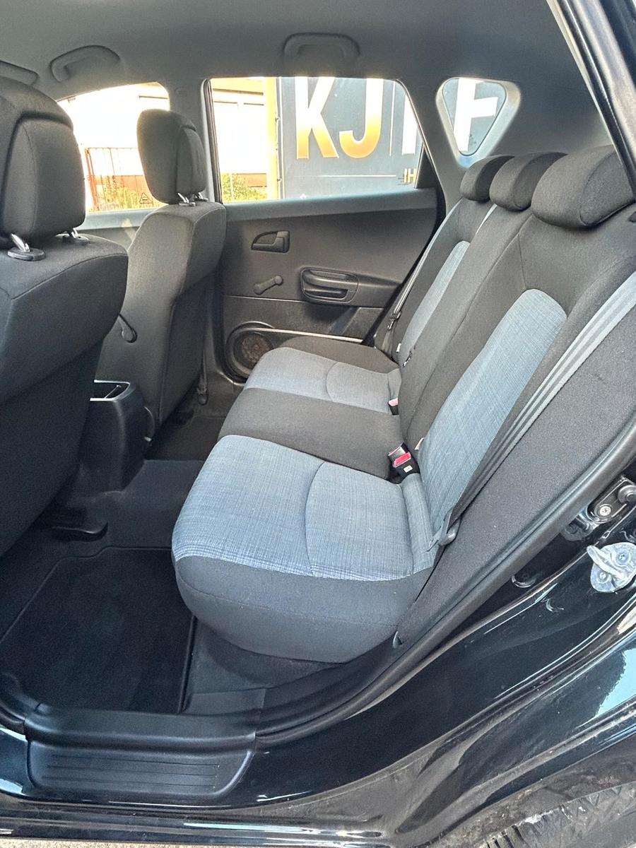 Kia ANDERE Ceed Seven Stars