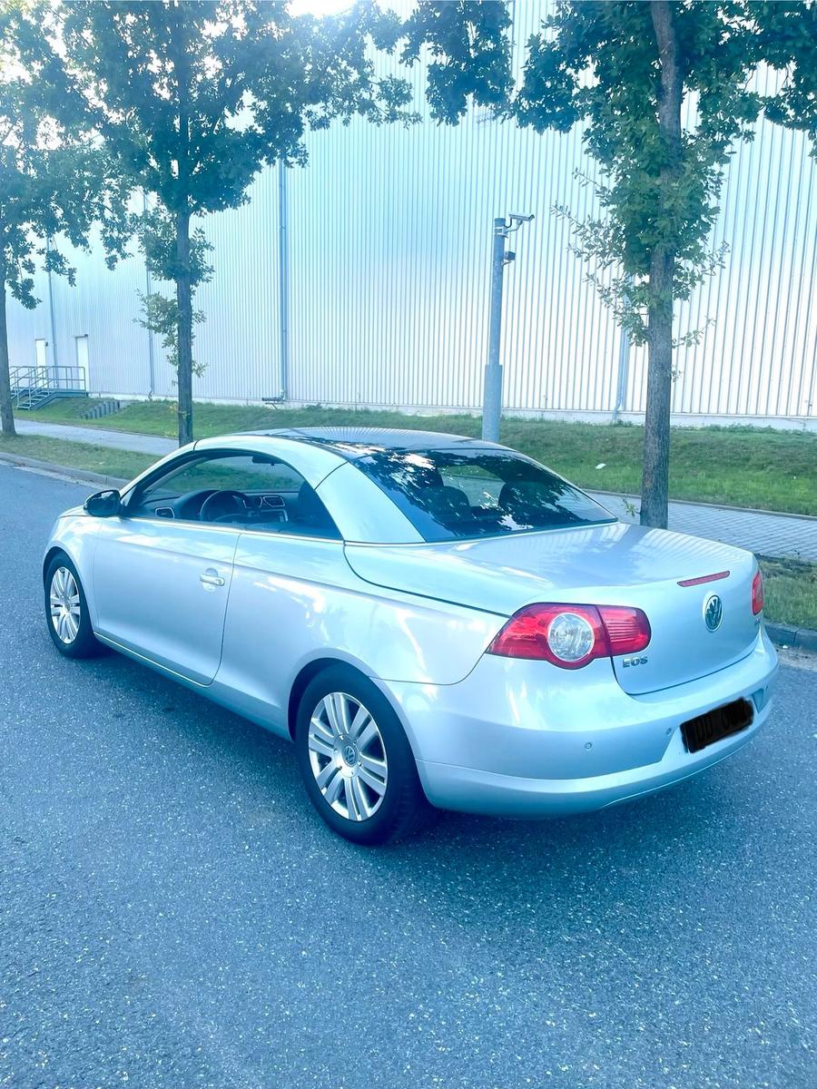Volkswagen Eos