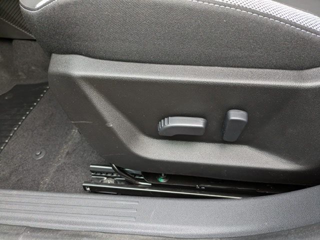 Fahrzeugabbildung Dacia Bigster Journey TCe 140