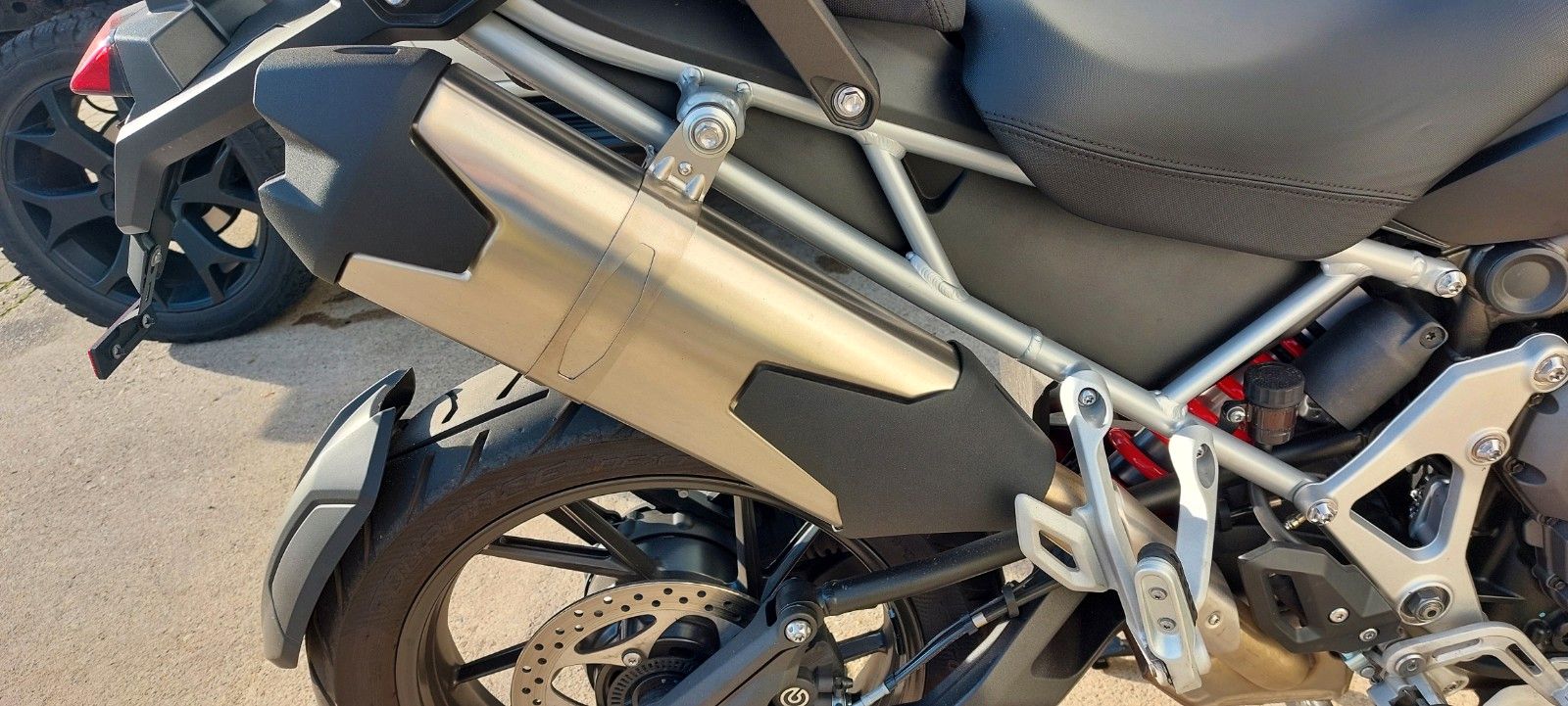 Fahrzeugabbildung Triumph Tiger 1200 GT Explorer  Neuz. + Zub