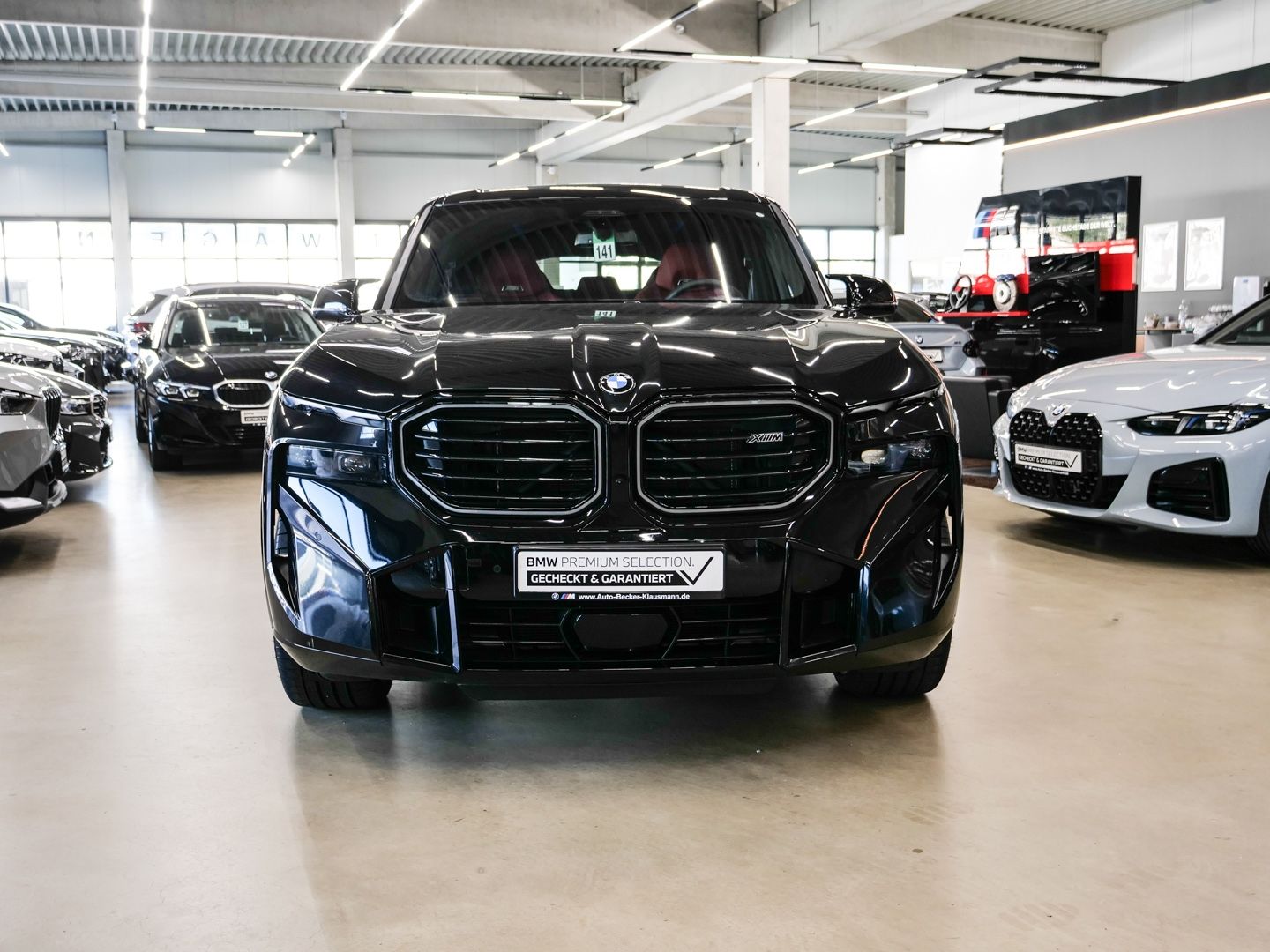 BMW XM 50e Leder Sportpaket HuD AHK SoftClose Sitzlü foto 3