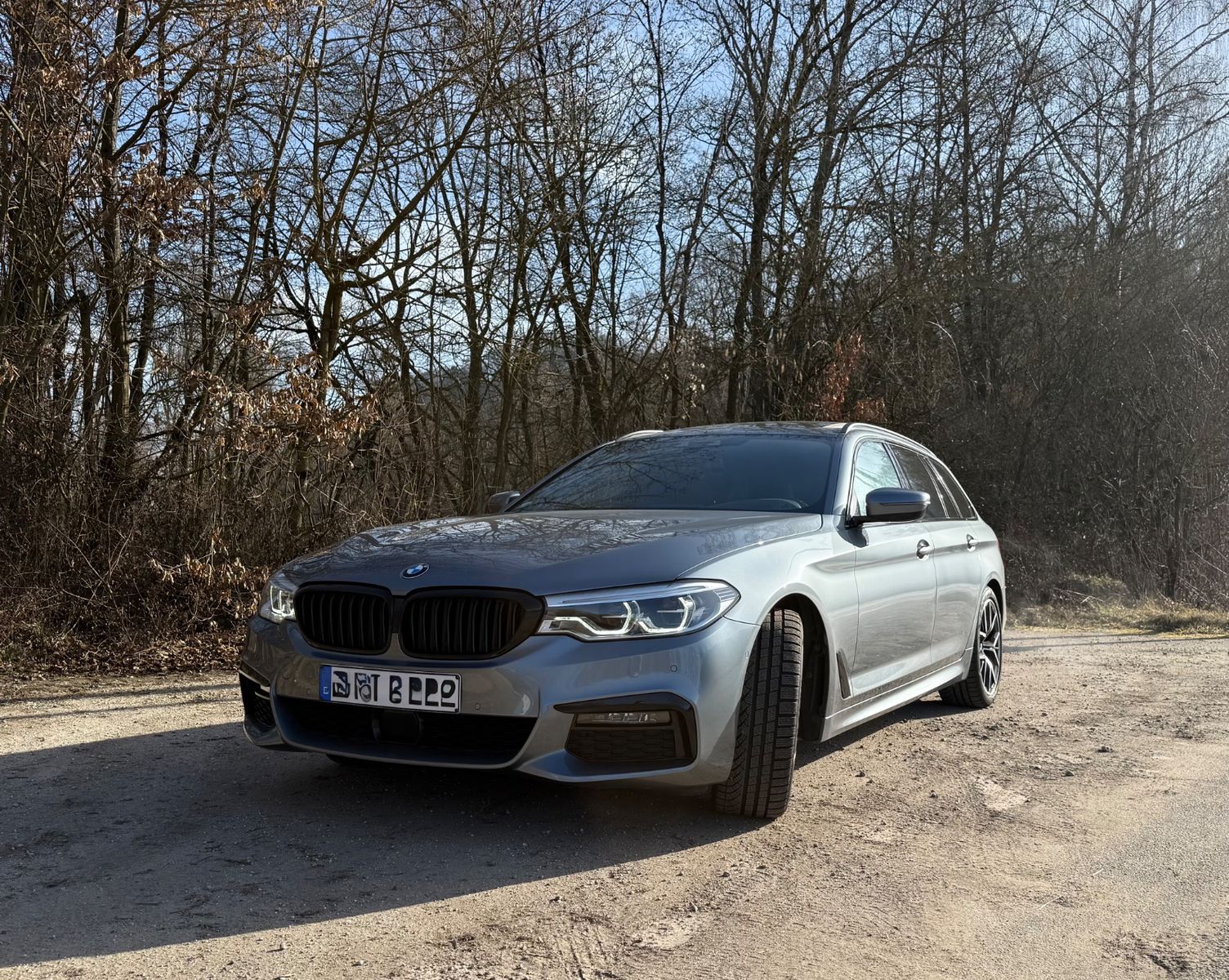 BMW 540d xD Touring M Paket Massage AHK Pano Stdhz