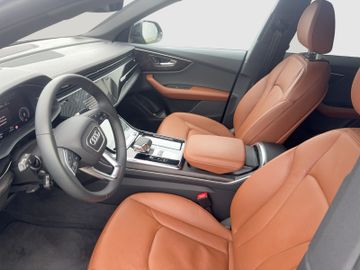 Audi Q8 - 9
