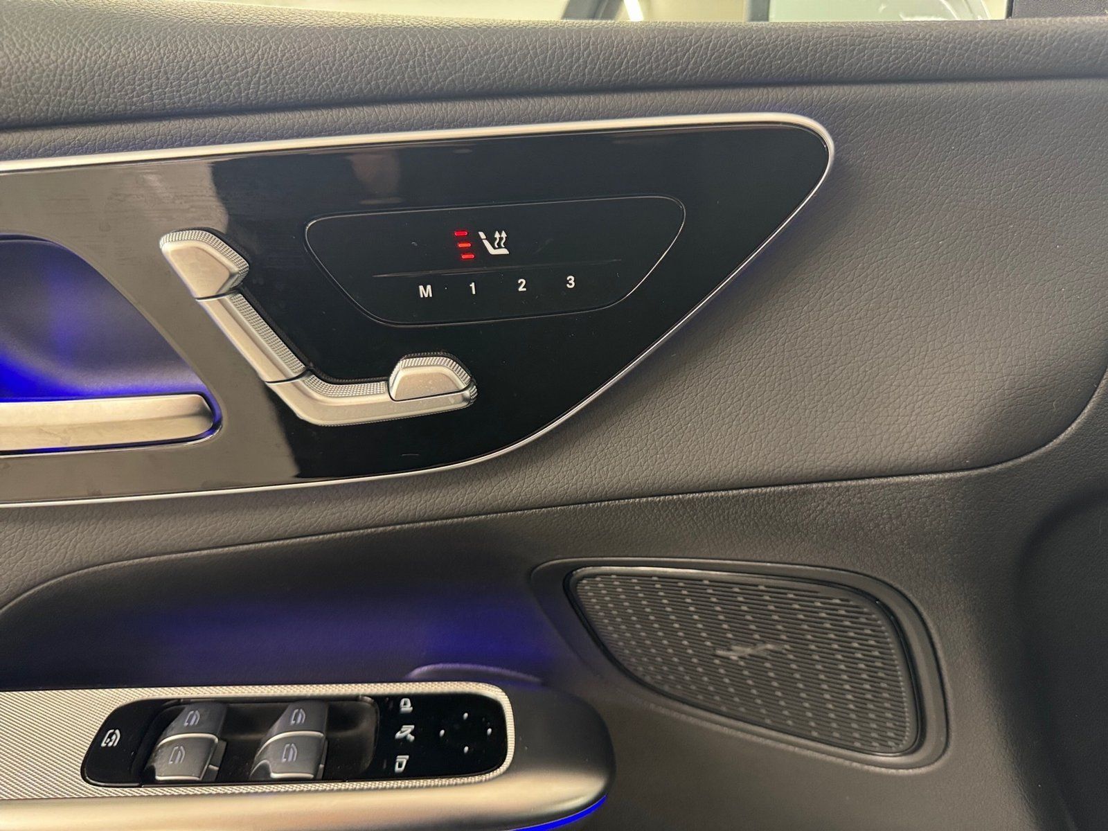 Fahrzeugabbildung Mercedes-Benz GLC 200 4M Avantgarde*Digital*360°*Distronic*AHK
