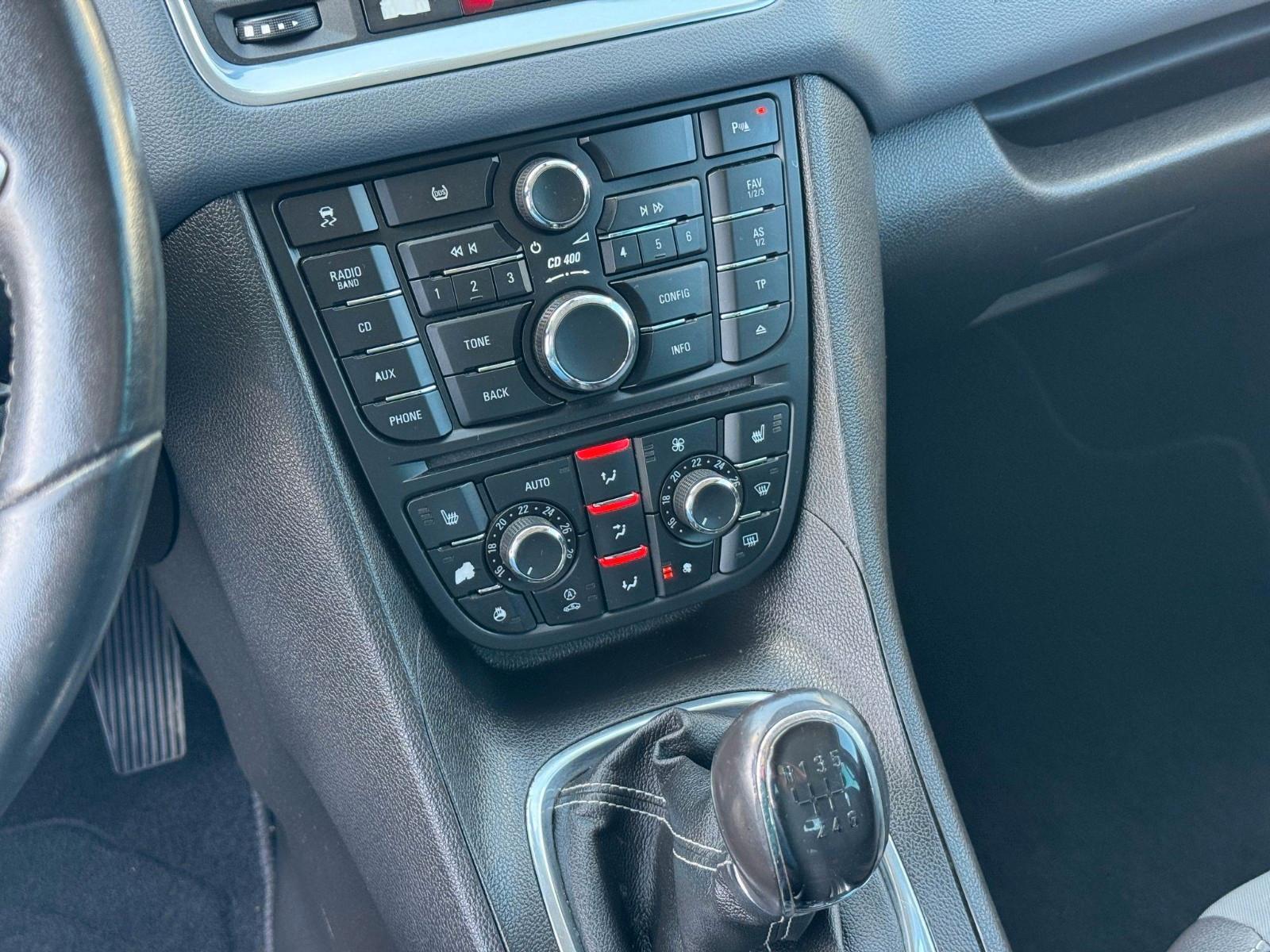 Opel Meriva 2010 — photo 15