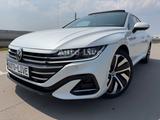 Volkswagen Arteon 2.0 TDI*DSG*R LINE*PANO*IQ*VIRTU*360*VOL! - VW Arteon Gebrauchtwagen in Stuttgart