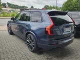 Volvo XC90 T8 AWD Plus Black Edition LUFTFEDERUNG 360° - Volvo XC90 von 2026