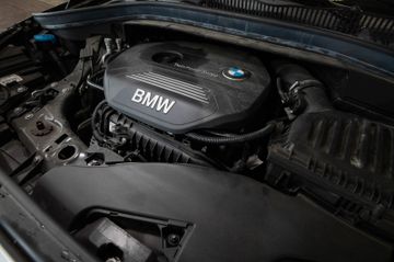 Bild 25 BMW 218 Baureihe 2 Active Tourer Advantage AHK WR