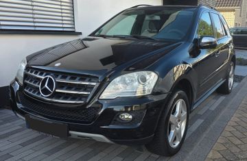 Mercedes ML 300 - 2
