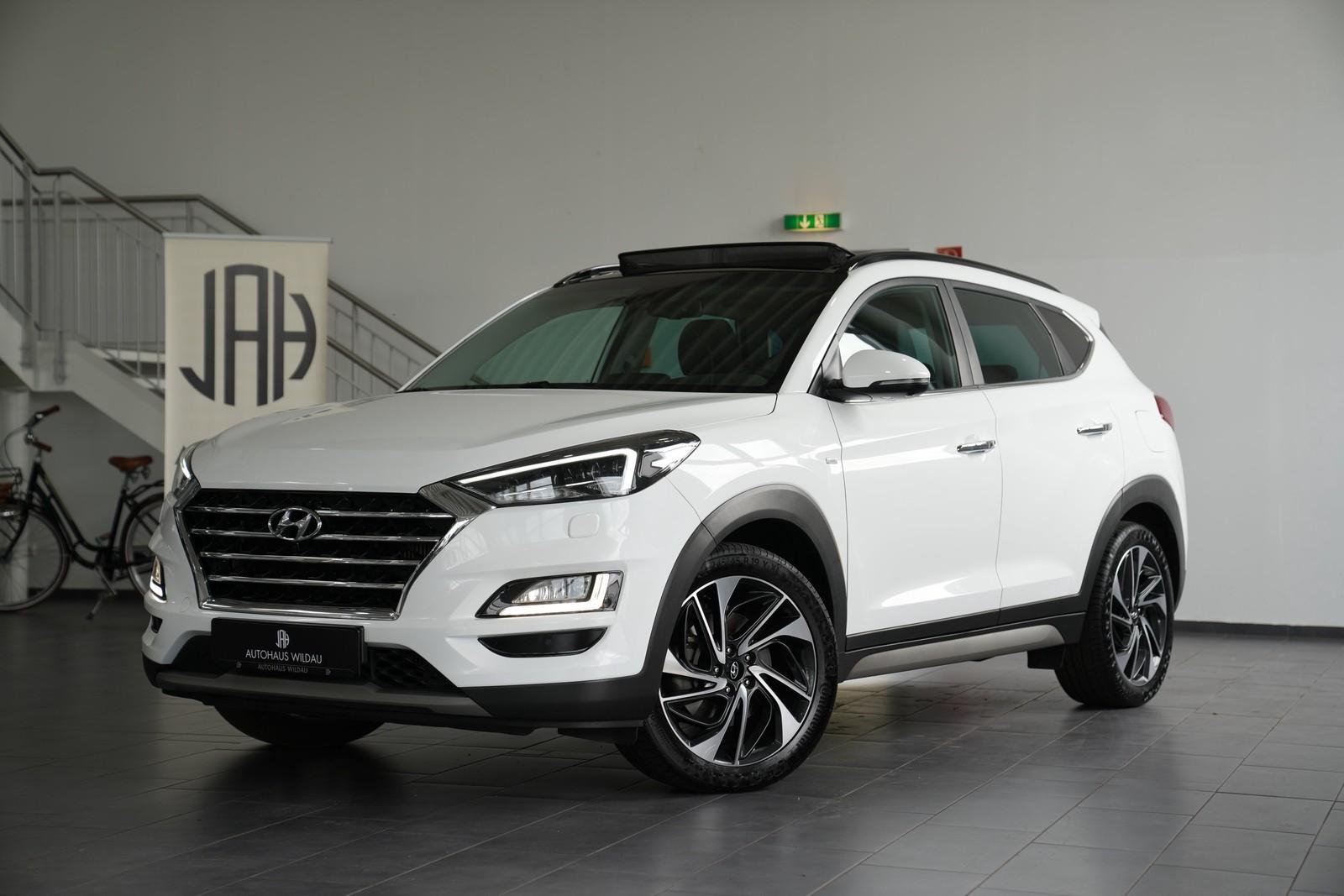 Hyundai TUCSON Premium 4WD *AUT*NAV*PANO*LED*SHZ*360°*