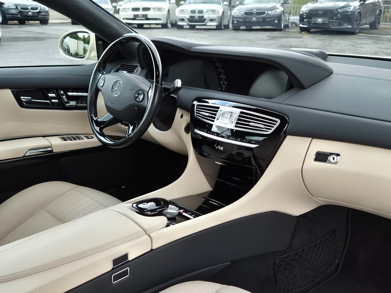 Fahrzeugabbildung Mercedes-Benz CL 600/Designo Interieur+Exterieur/Sammlerzust.