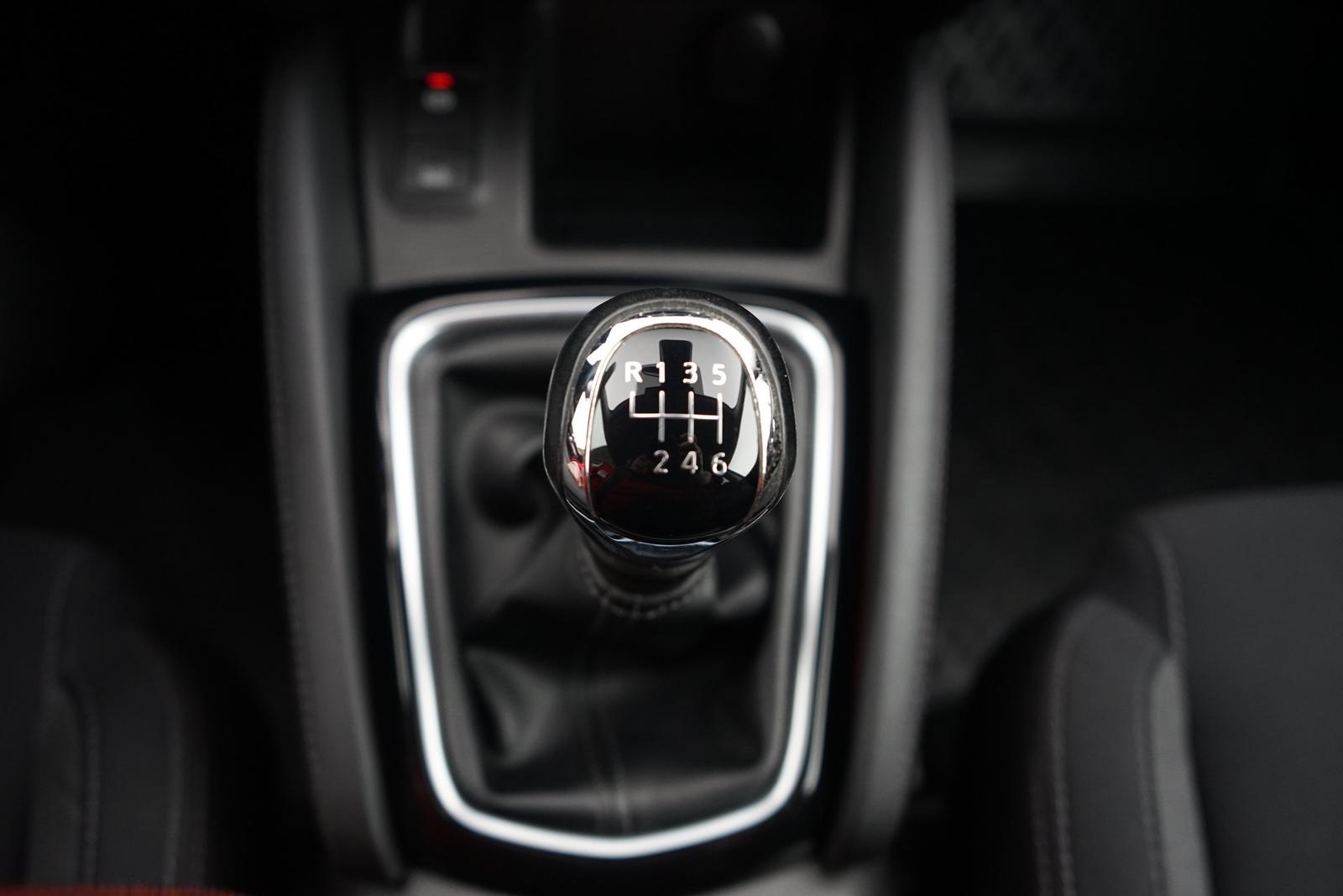 Nissan Qashqai 1.3 N-Connecta Navi Tempomat 360° PDC