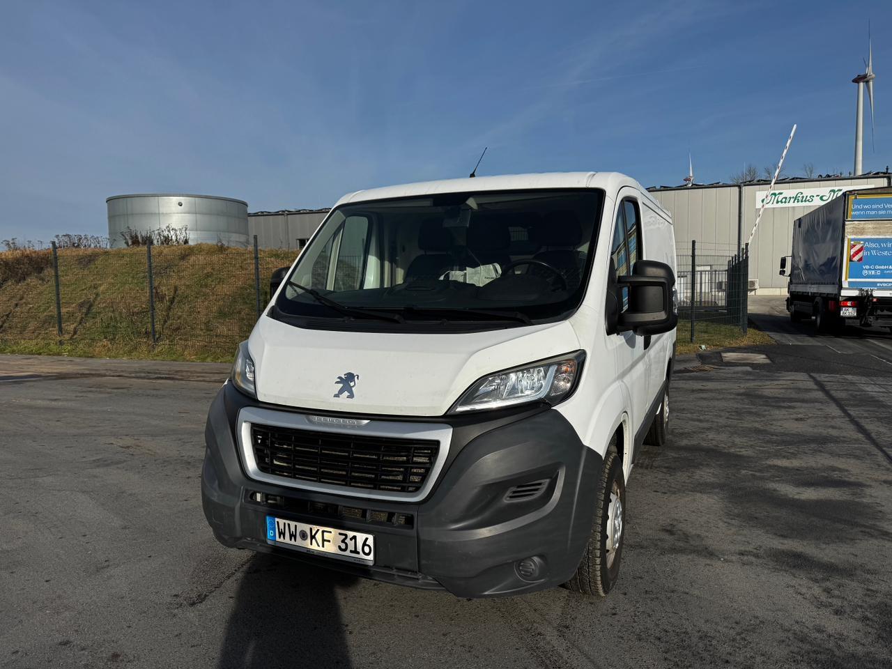 Peugeot Boxer Kasten 330 L1H1*div. Teile+HU+Service NEU*
