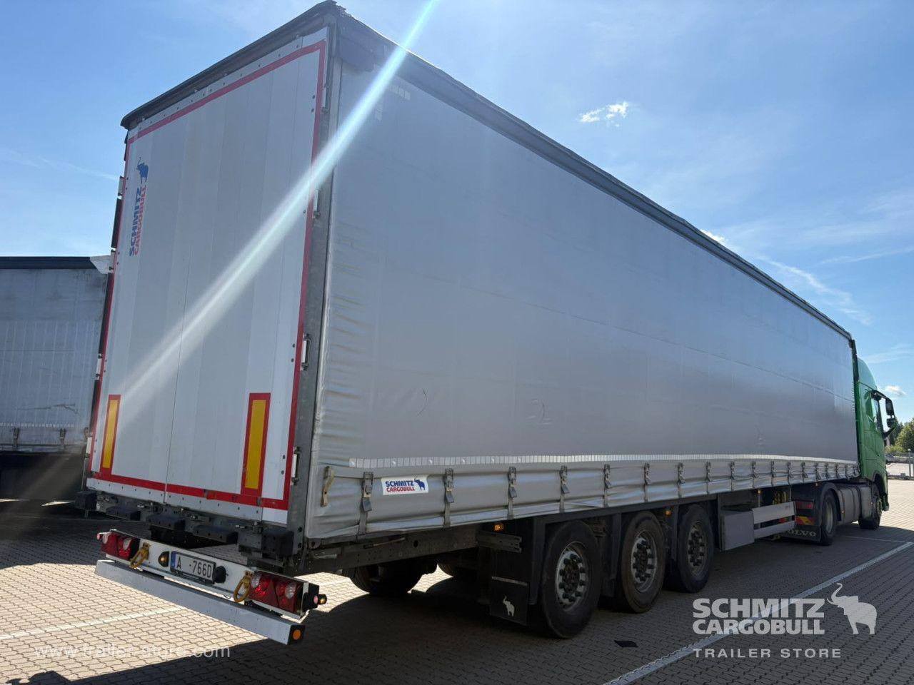 Schmitz Cargobull Curtainsider Standard