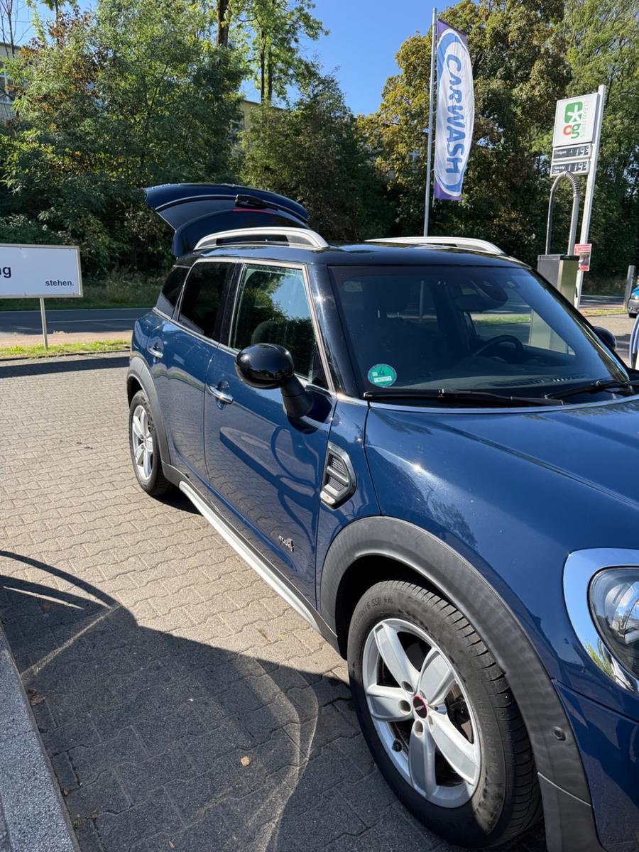 MINI Countryman Cooper ALL4 Automatik | TÜV 05/2028