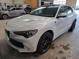 Alfa Romeo Stelvio Quadrifoglio Q4 PANO*ACC*KAM*KEY*CARPLAY - Alfa Romeo Stelvio in Hamburg