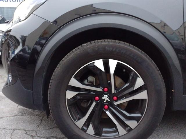 Peugeot 2008 Allure Pack 1.2 PureTech 130 LED Apple CarP