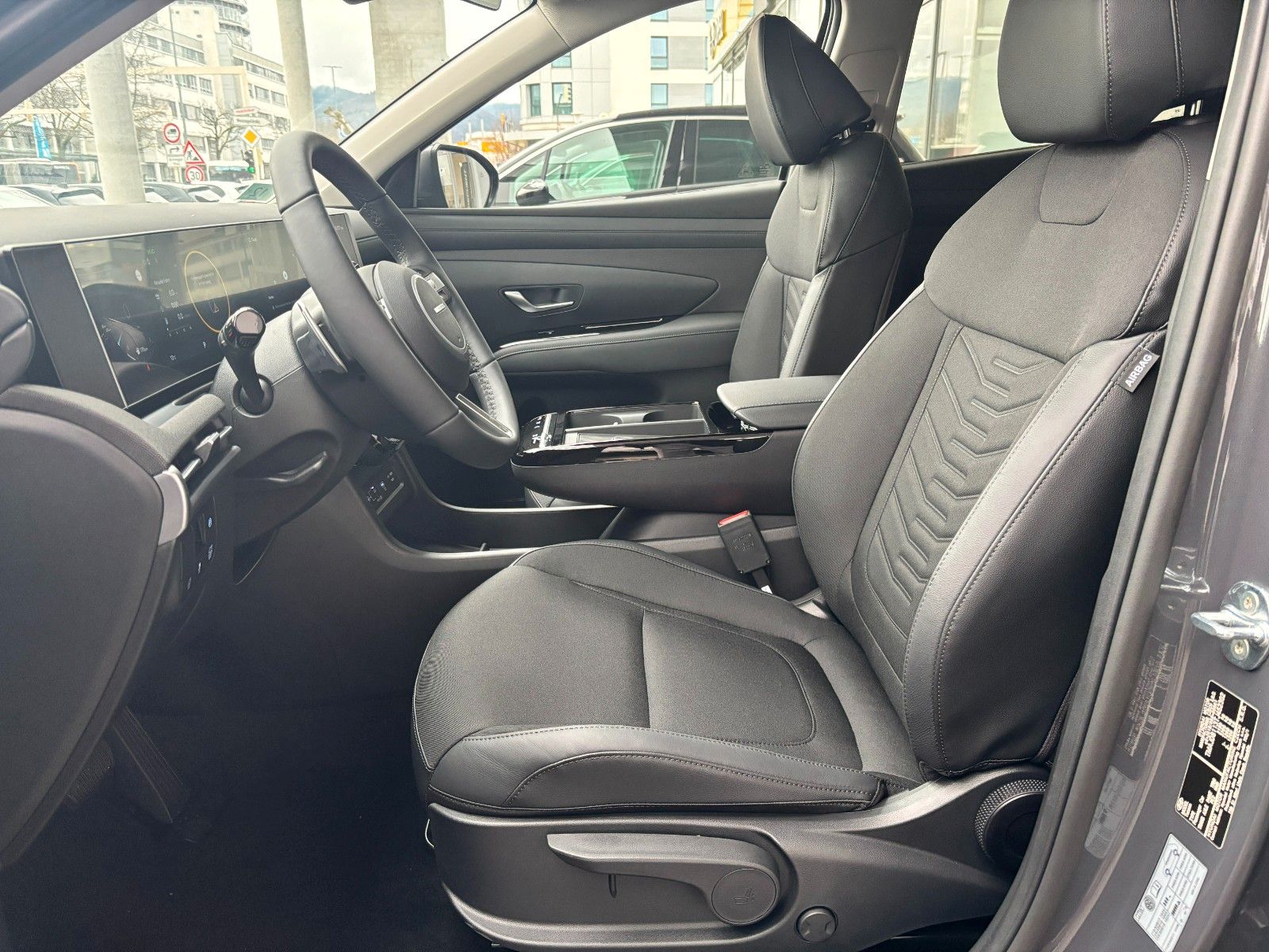 Fahrzeugabbildung Hyundai TUCSON 1.6 T-GDI Hybrid Trend MATRIX-LED!