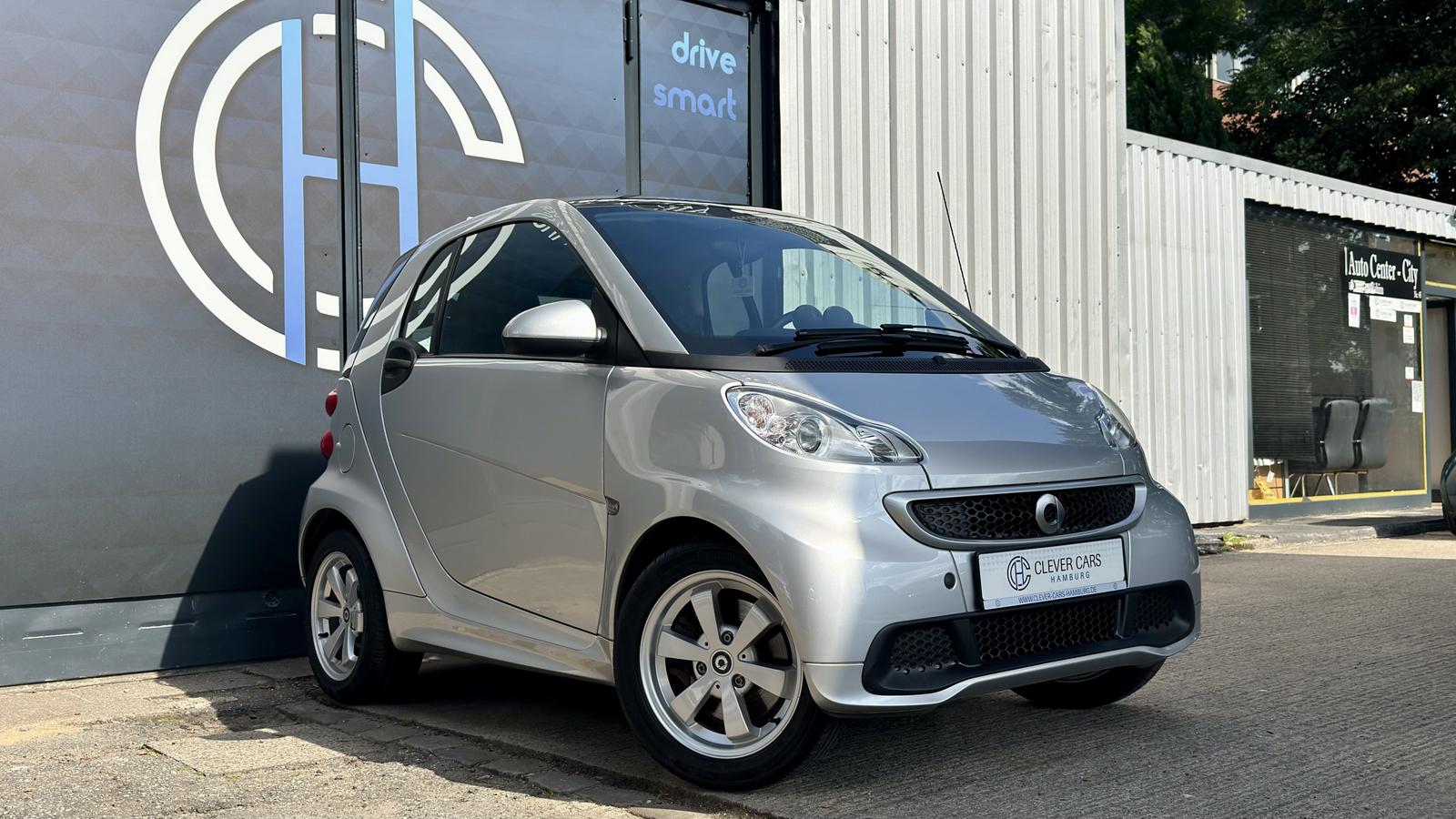 Smart ForTwo COUPE*PASSION*SOUND*SERVO*KLIMA*NAVI*