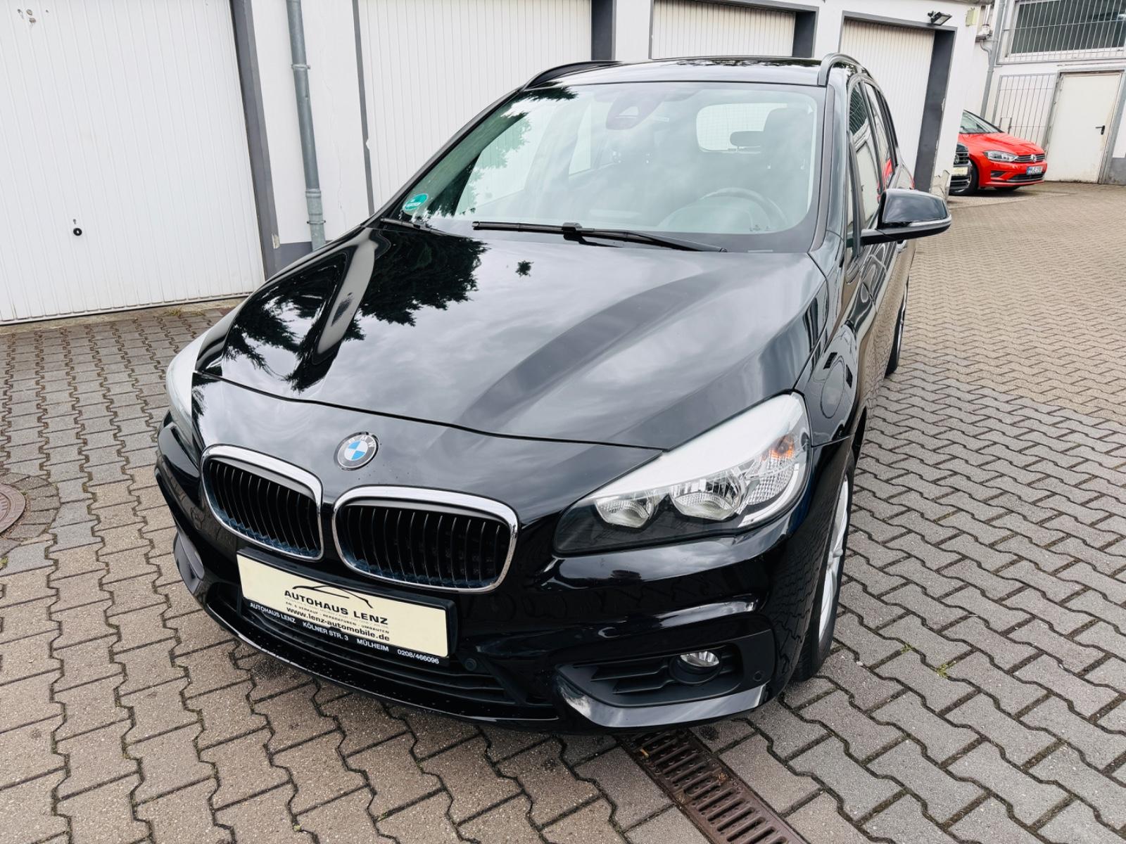 BMW 216 i Adv*ll.HD*SHZ*139TKM*ALU*Allwetterr*TÜV28*