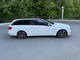 Mercedes-Benz E 300 BlueTEC T Edition E ACC/Standhzg./Massage - Mercedes-Benz E 300: Bluetec