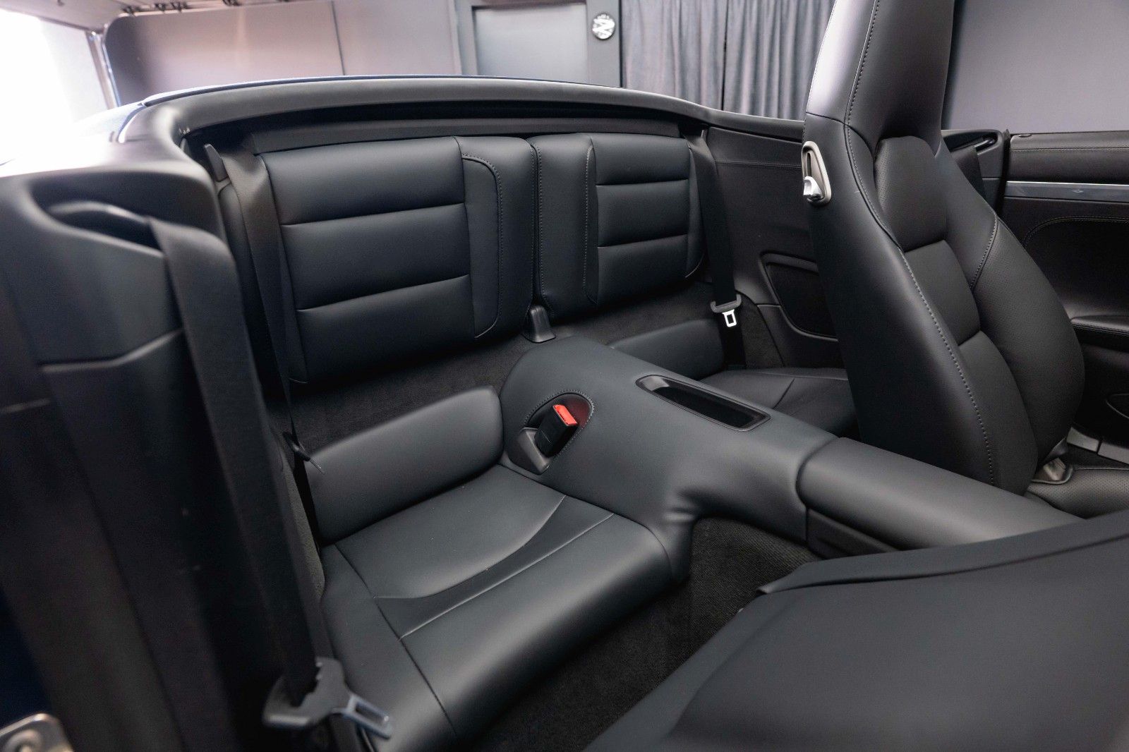 Fahrzeugabbildung Porsche 991 911 Carrera S Cabriolet SportChrono Garantie