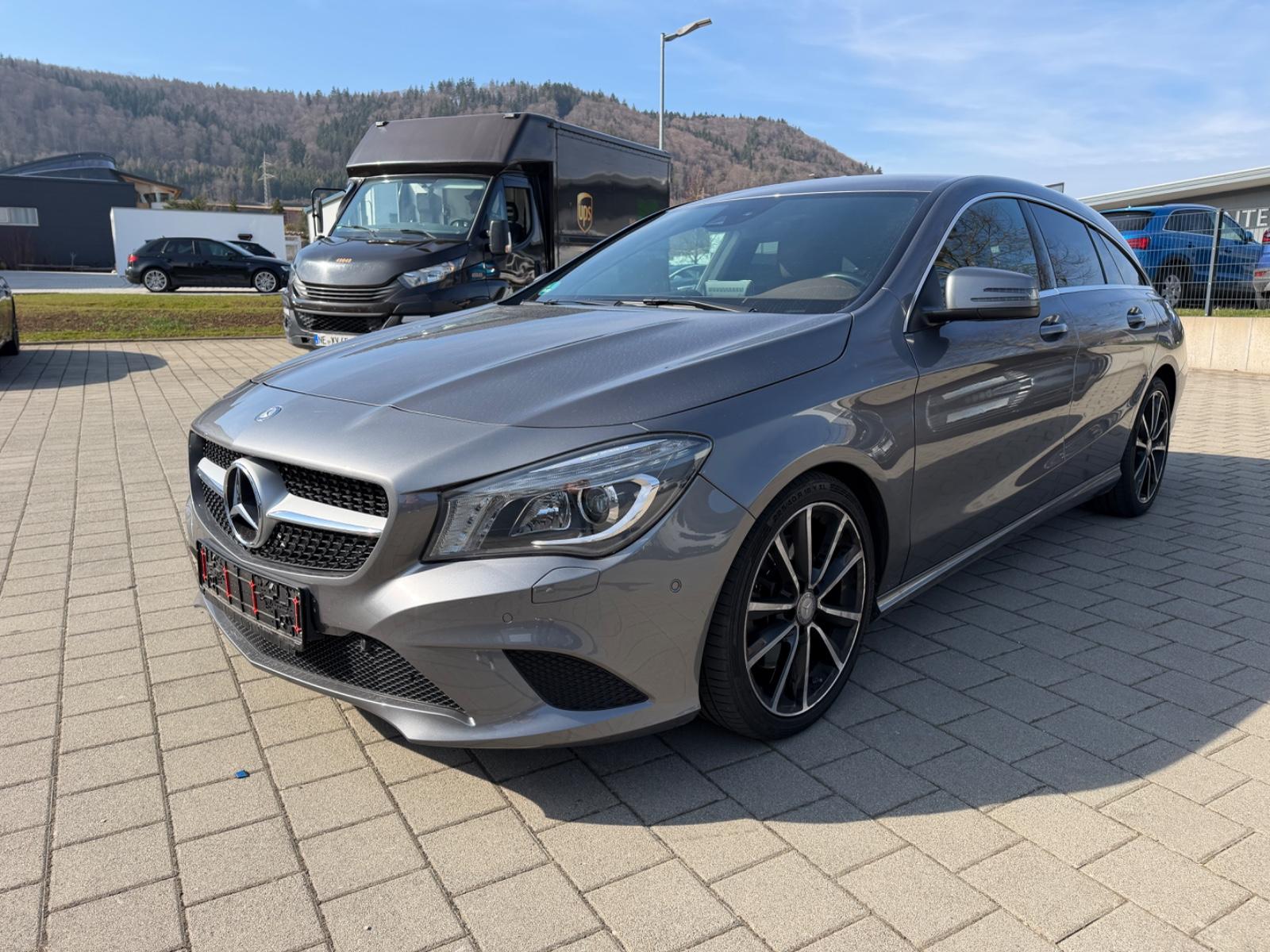 Mercedes-Benz CLA 250 SB 4-Matic Urban/ Exclusive Paket