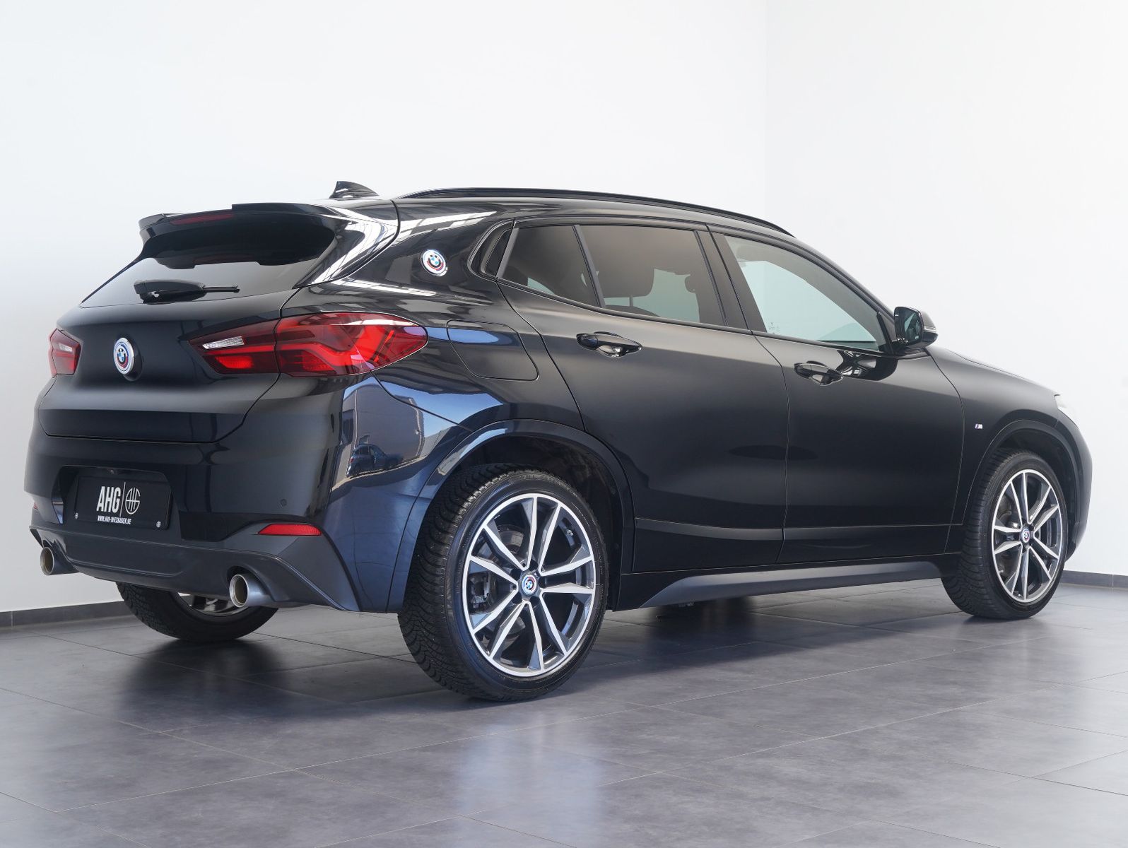 Fahrzeugabbildung BMW X2 sDrive 20 i M Sport LED/HEADUP/KEYLESS/KAMERA