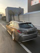 Toyota Corolla 1,8 Hybrid Business Edition Touring ... - Toyota Corolla: Automatik