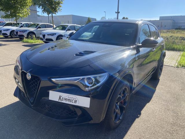 Alfa Romeo Stelvio Quadrifoglio 2.9 V6 Bi-Turbo 510PS Q4