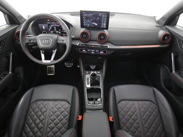 2025 AUDI SQ2 — миниатюра 15