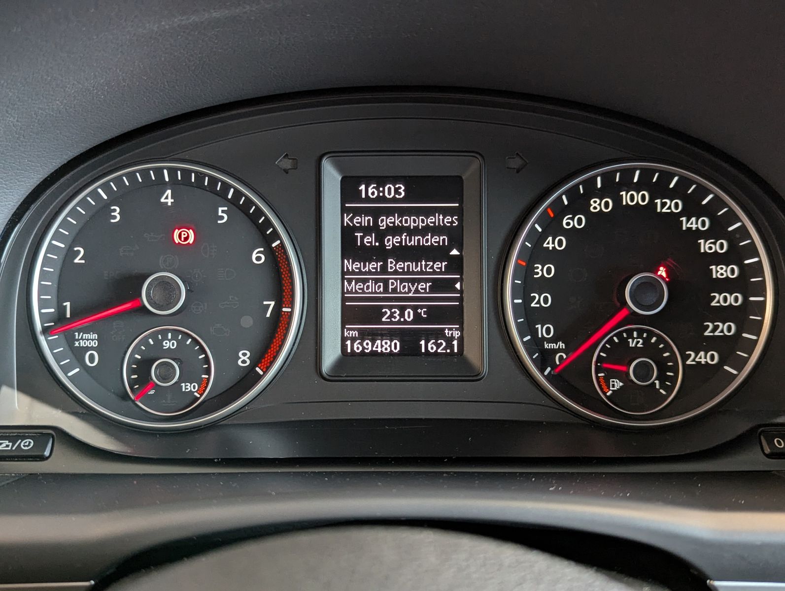 VW Touran 1.2 TSI Bi-Xen Winter-Paket Bluetooth SHZ - Image 23