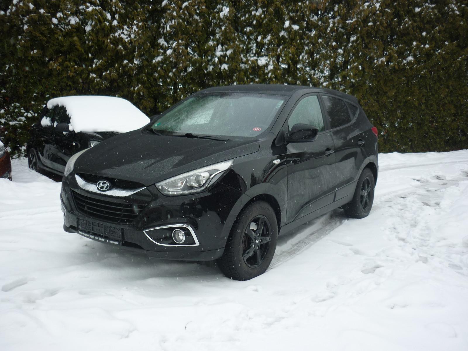 Hyundai ix35* 2WD* TÜV + Service neu* PDC*