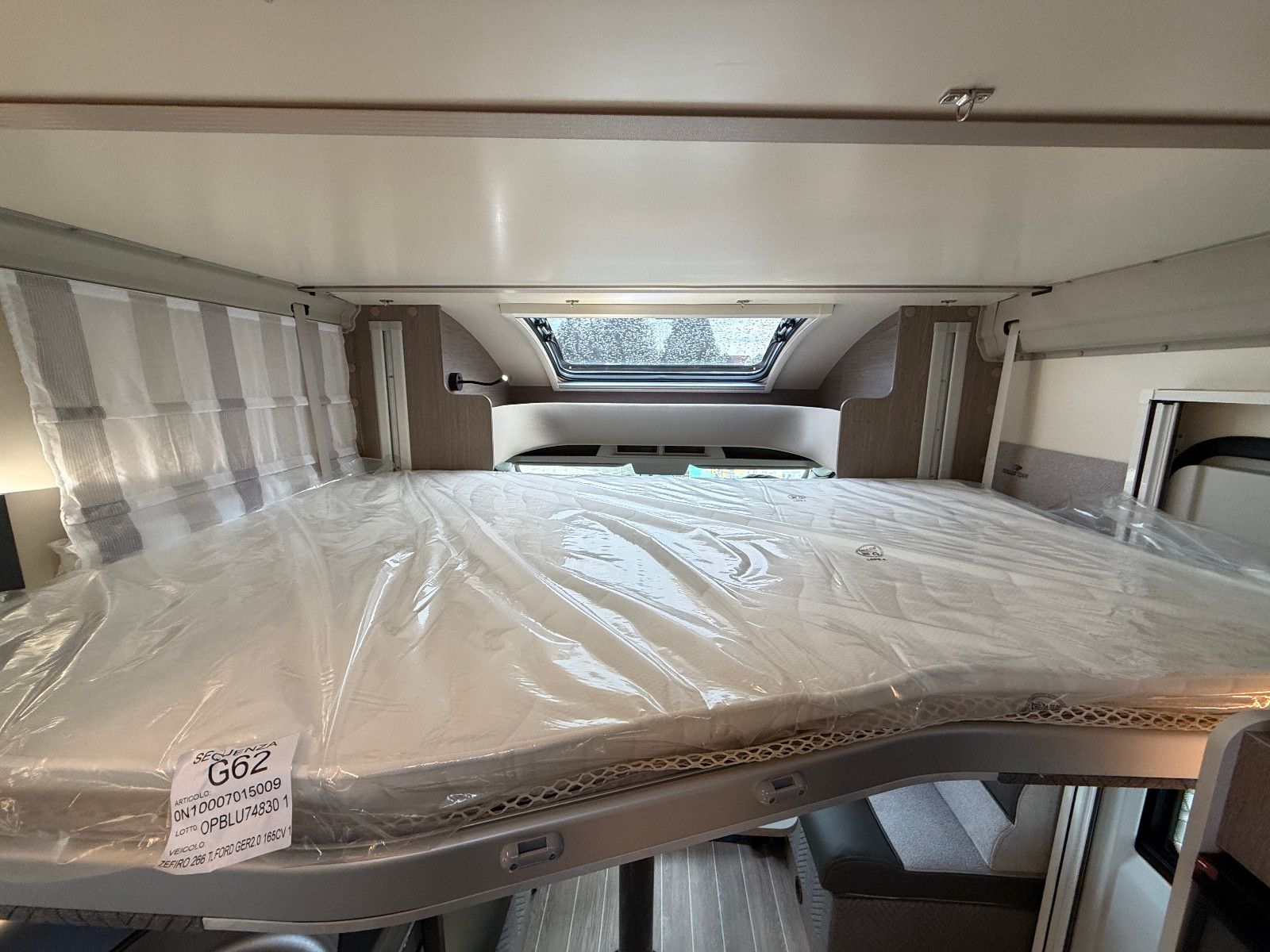 Fahrzeugabbildung Roller Team Zefiro 266 TL