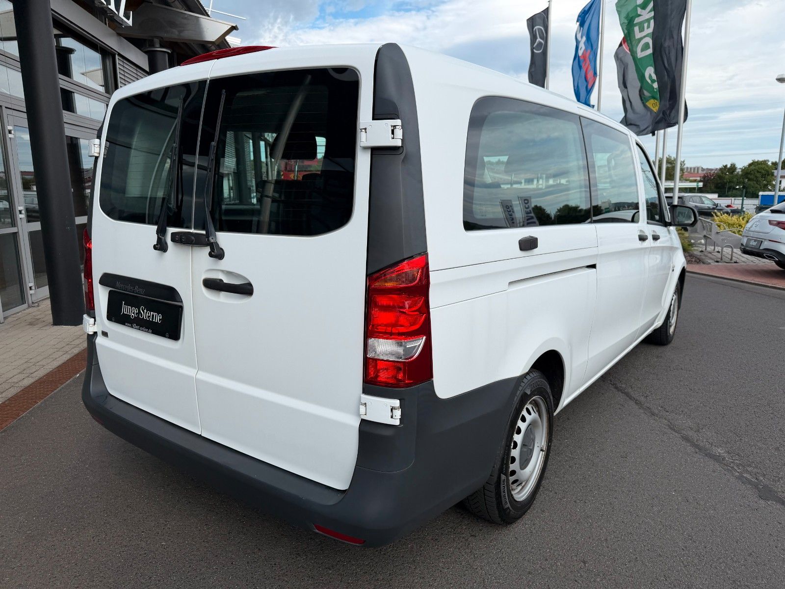 Fahrzeugabbildung Mercedes-Benz Vito 114 CDI Tourer Extral Klima