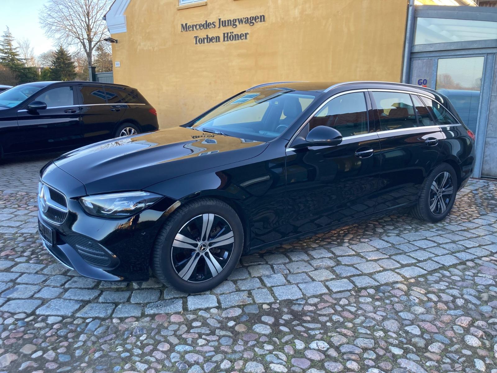 Mercedes-Benz C 220 T d Avantgarde LED Kamera AHK Wi.-Räder