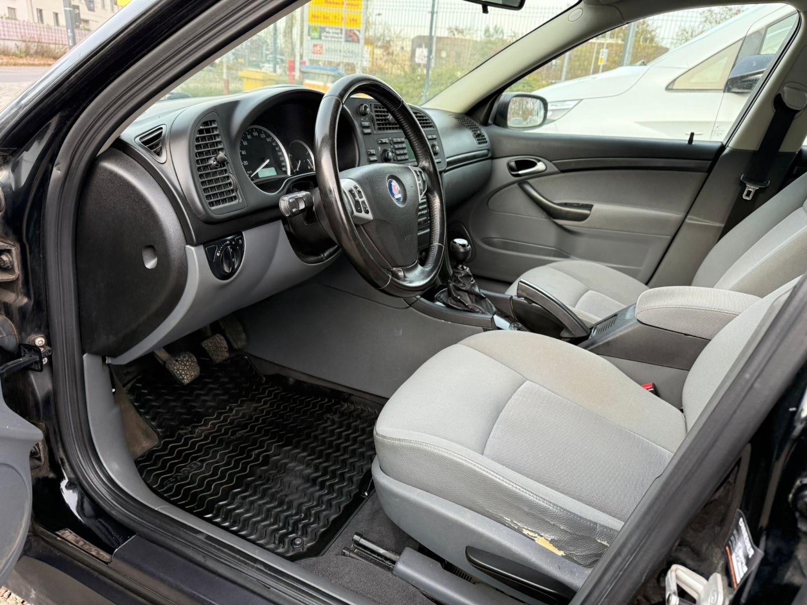 Saab 9-3 2005 — photo 8