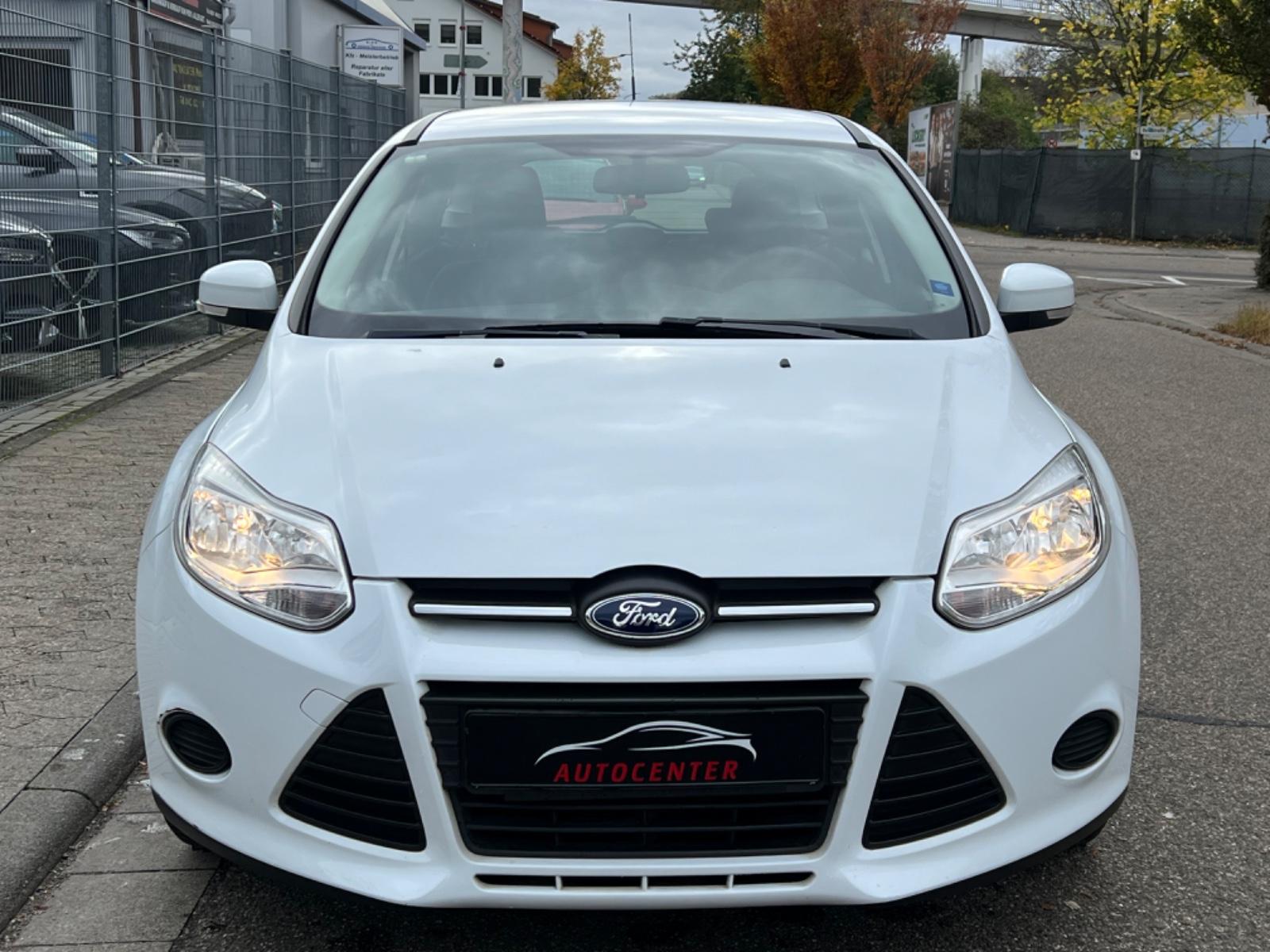 Ford Focus 2014 — photo 7