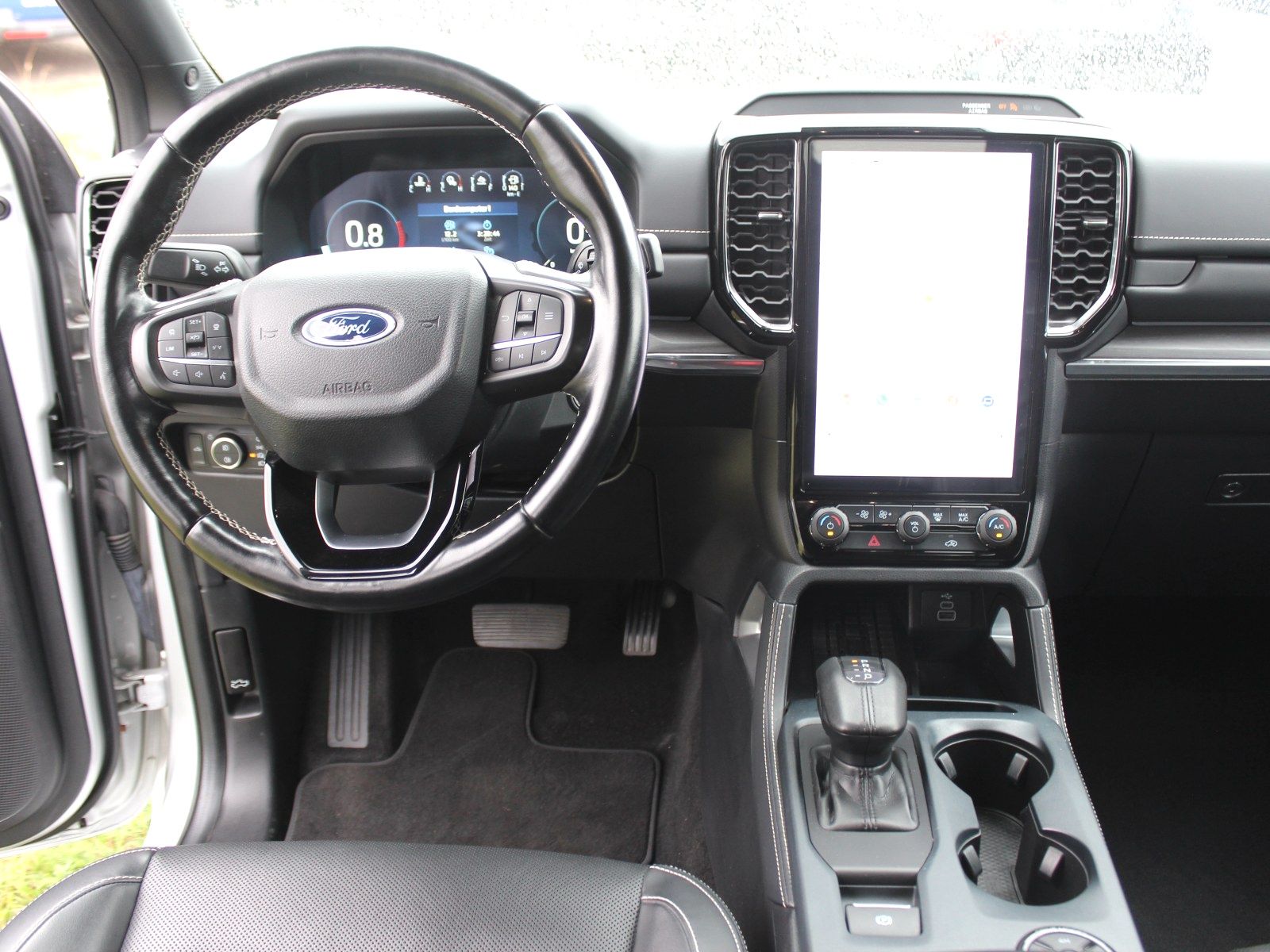 Fahrzeugabbildung Ford Ranger Platinum e-4WD Doppelkabine