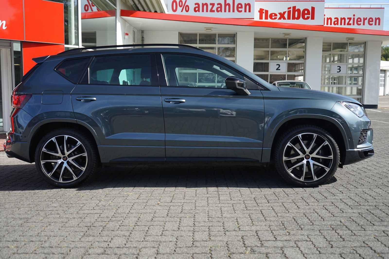 Cupra Ateca 2.0 TSI 4Drive LED Navi Panorama AHK Beats imagem 3