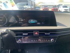 KIA EV6 58.3 RWD WP AIR COM ASS SND KIA EV6 58.3 RWD WP AIR COM ASS SND