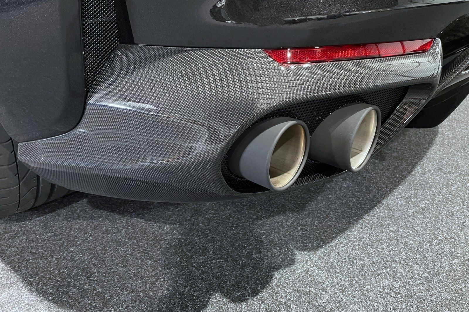 Fahrzeugabbildung Ferrari 812 GTS - FULL CARBON