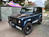 Land Rover Defender 90 Td5 Style Style - blaue Land Rover Defender