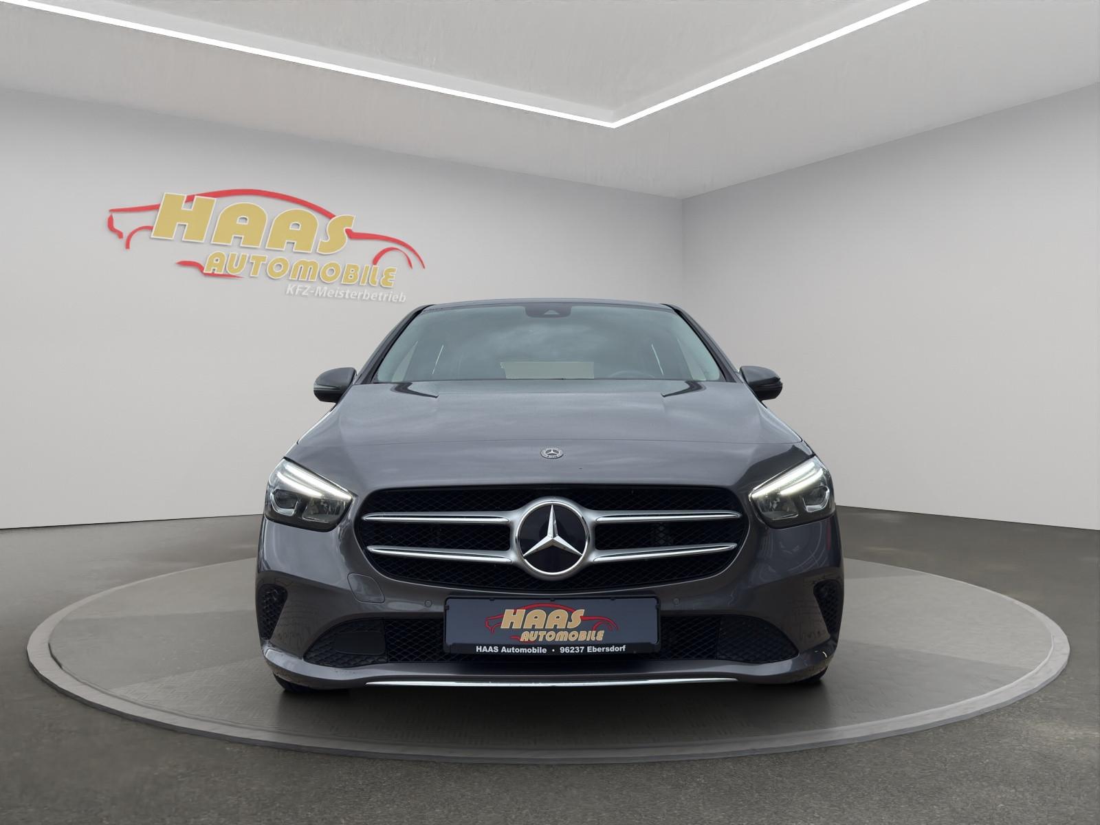 Mercedes-Benz B 220 4Matic*LED*Navi*Dig Tacho*Tempomat*Kamera*