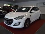 Hyundai i30  BLUETOOTH  KLIMAAUTO SITZHEIZUNG - Hyundai i30: Kleinwagen