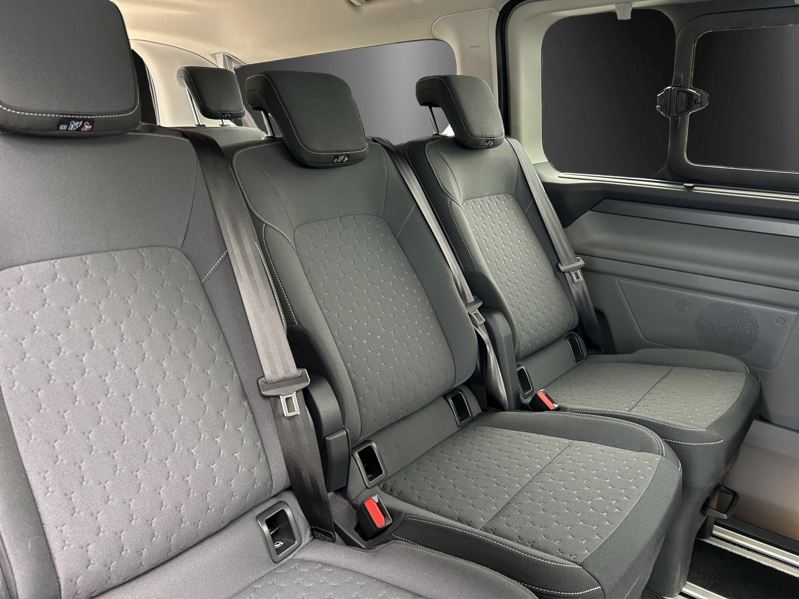 Fahrzeugabbildung Ford Tourneo Custom Titanium Automatik GJR Kamera