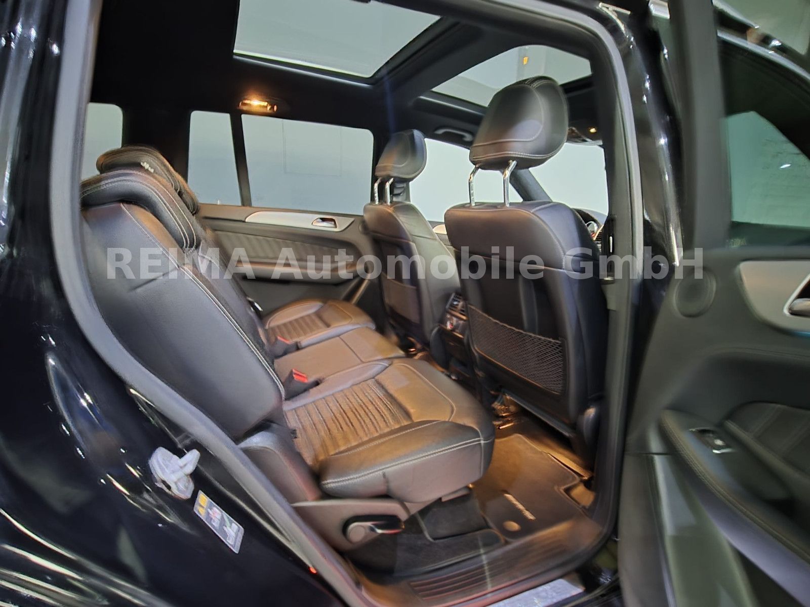 Fahrzeugabbildung Mercedes-Benz GLS 350 d 4Matic, 7 Sitzer, 360°, Pano