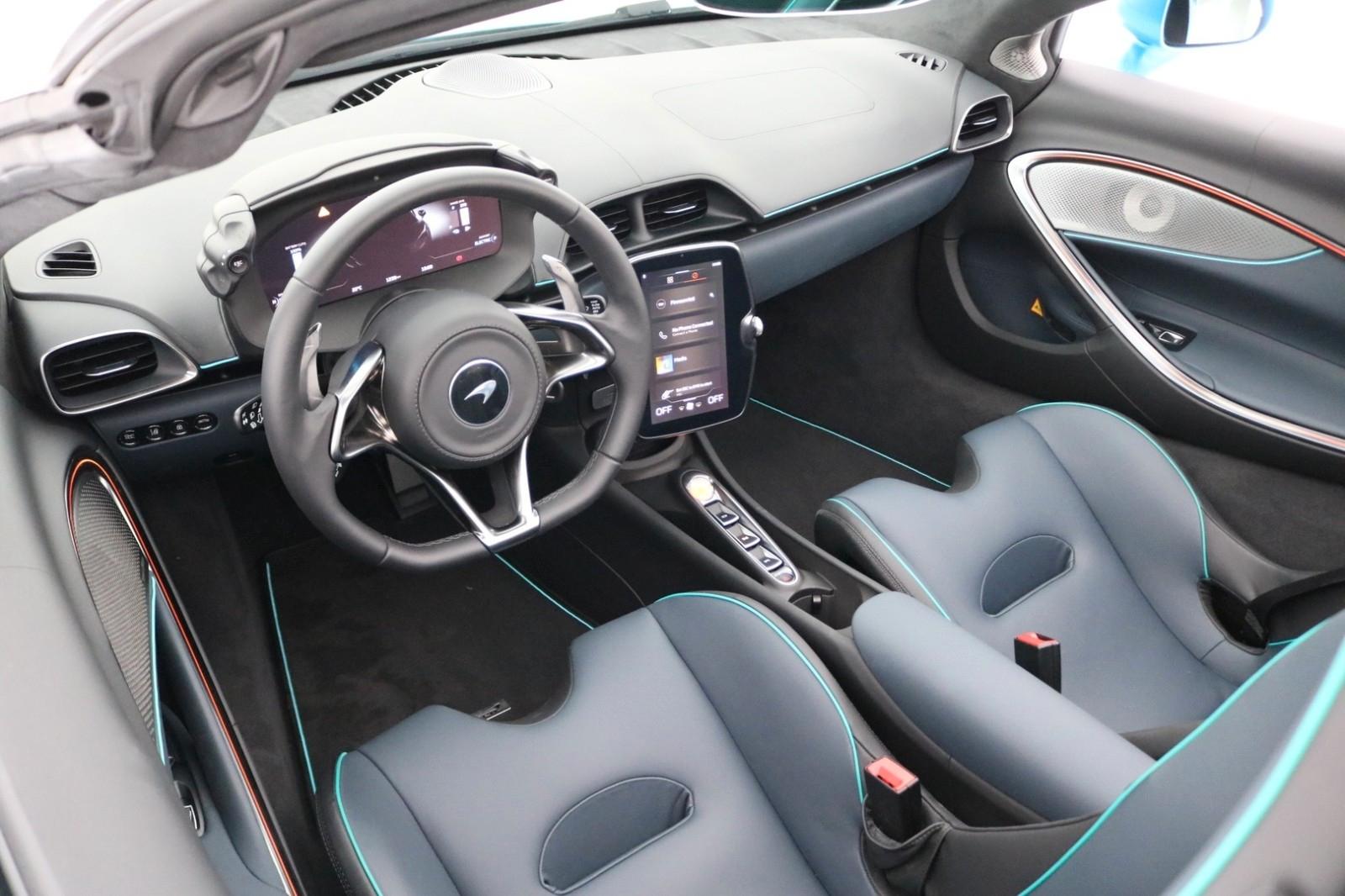 McLaren Artura Spider MSO 700Ps.